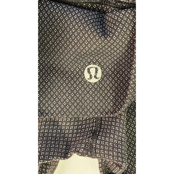 Lululemon Small Diamond Pattern Mid-Rise Leggings Sz 0 Black White Women’s - Picture 8 of 8